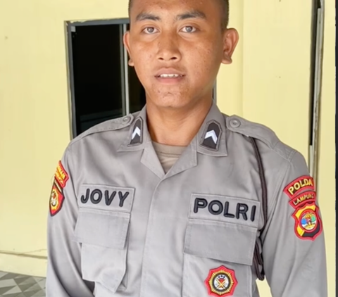 Polisi Ini Diuji Kesetiaannya dengan Pacar oleh Atasan, Aksinya Sukses Bikin Kekasih Klepek-klepek