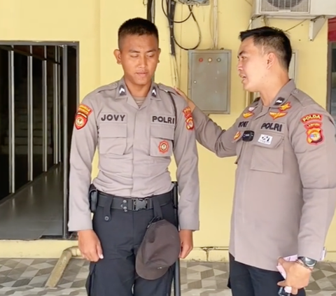 Polisi Ini Diuji Kesetiaannya dengan Pacar oleh Atasan, Aksinya Sukses Bikin Kekasih Klepek-klepek