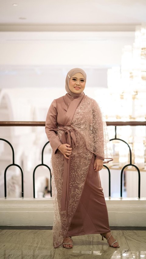 Musdalifah is known as one of the co-hosts in the program Rumah Mamah Dedeh.