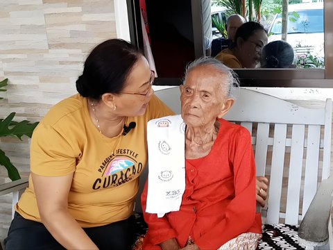 The Story of Mbah Sakinem, a 103-Year-Old Grandfather Witness to the Dramatic Journey of Javanese Immigrants to Suriname Feels Deceived by His Own People