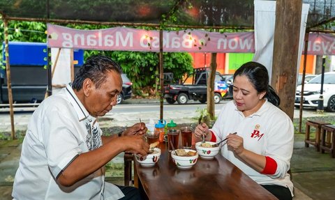 Puan Maharani dan Bambang Pacul Makan Bakso Bareng: Lapar, 3 Mangkok, 3 Gelas, 3 Saos