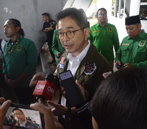 Viral Insiden Warga Bentangkan Spanduk saat Jokowi ke Yogyakarta, TPN Singgung Soal Netralitas