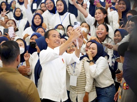 Jokowi untuk AO dan Nasabah PNM: Saya Sangat Menghargai Kerja Keras Semuanya