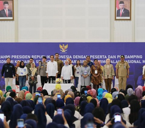Jokowi untuk AO dan Nasabah PNM: Saya Sangat Menghargai Kerja Keras Semuanya