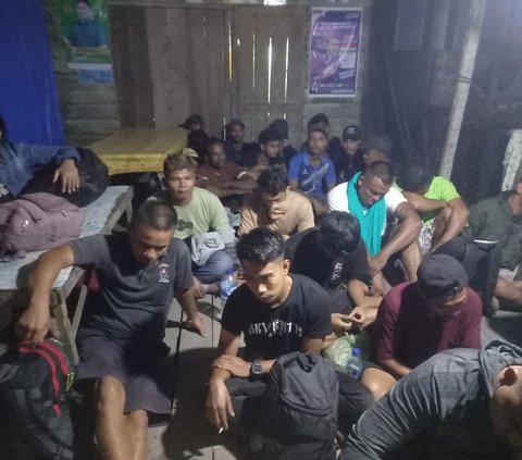 Pulang Sosialisasi Pemilu, Polres Rohil Temukan 11 Warga Rohingya Diduga Bakal Dijual ke Malaysia