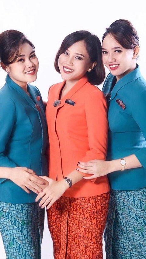 Portrait of the Uniform of Indonesian Airline Stewardess, Super Air Jet is the Most Different