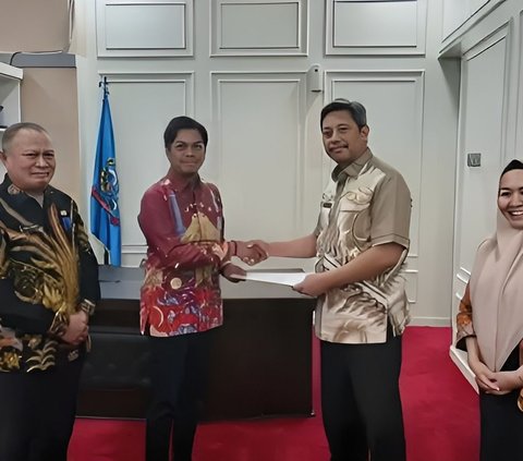 Head of Bapenda Firman Hamid Pagarra Appointed as Acting Regional Secretary of Makassar