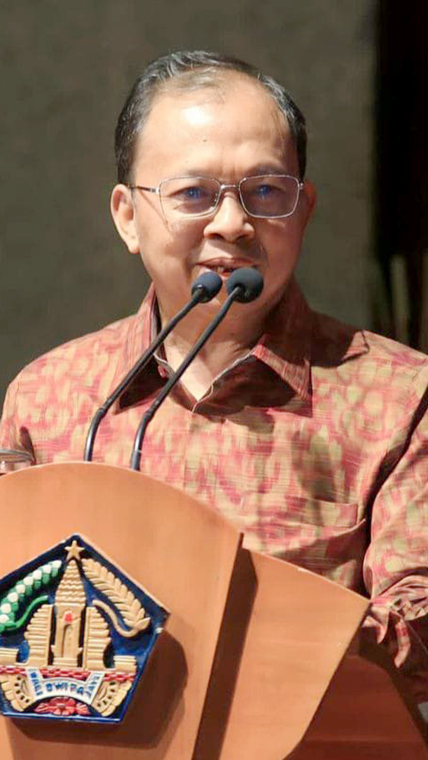 Profil Wayan Koster Ketua DPD PDIP Bali Tersangkut Dugaan Korupsi, Penolak Piala Dunia