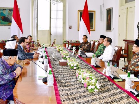 Jokowi Terima Sekjen Majelis Hukama Muslimin Utusan Presiden UEA di Istana Bogor