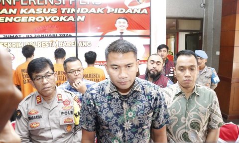 Kronologi Seleb Tiktok Satria Mahathir Keroyok Anak Anggota DPRD Kepri, Ditonjok & Ditendang Berkali-kali