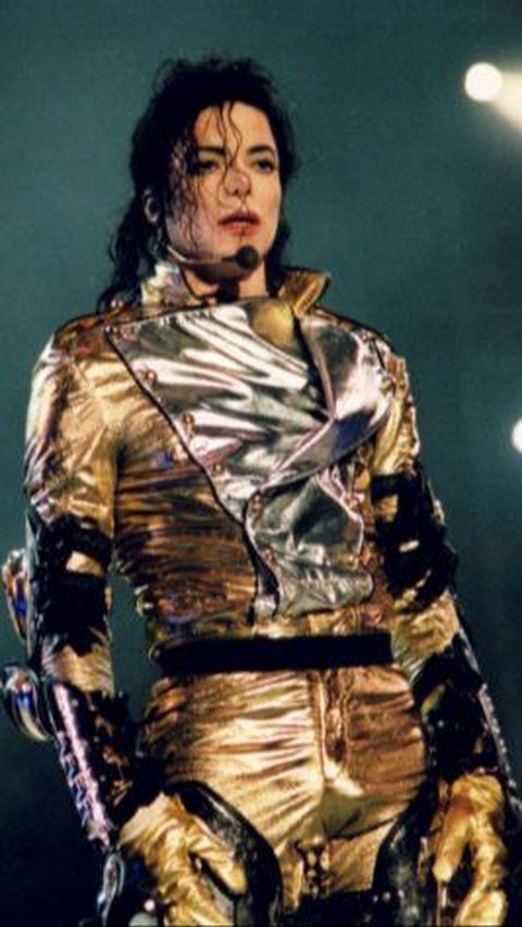 e. Michael Jackson <br>