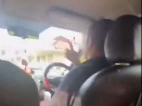 Viral Two Foreign Tourists Extorted by Taxi Driver in Bali
