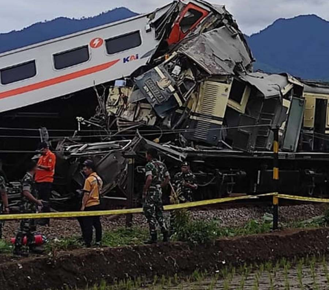 Imbas Tabrakan Kereta di Cicalengka, KAI Batalkan 9 Perjalanan KA