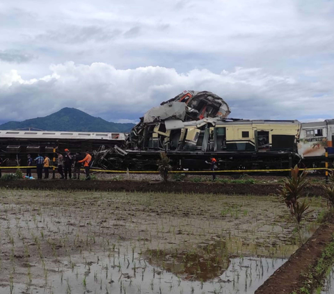 Tak Hanya Masinis, Peran Ini Sangat Krusial dalam Lalu Lintas Kereta Api