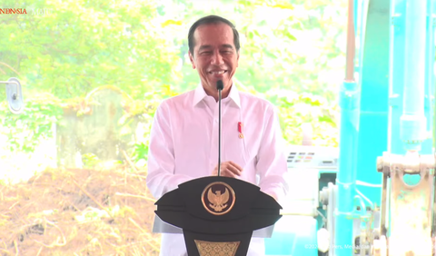 Ari menyebut, makan malam Jokowi dan Prabowo berlangsung satu jam. Mulai pukul 19.00 sampai 20.05 WIB.<br>