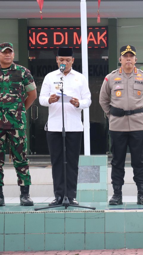 Kompak, Polri dan TNI di Pekanbaru Jaga Kamtibmas Demi Pemilu Damai