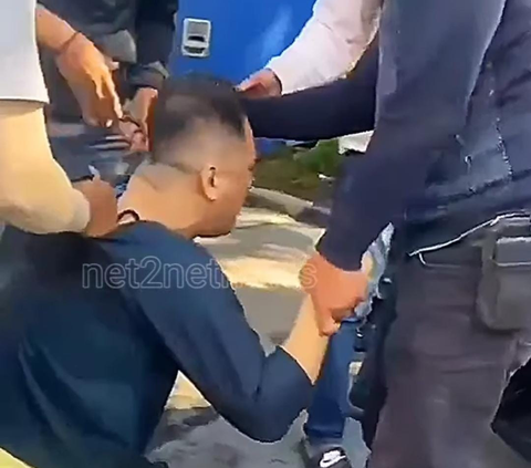 Video Detik-detik Saipul Jamil Ditangkap Polisi di Jalan Raya, Sempat Minta Tolong Anggota TNI