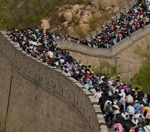 Tren Jumlah Penduduk Indonesia Terus Meningkat, Sementara China Menurun