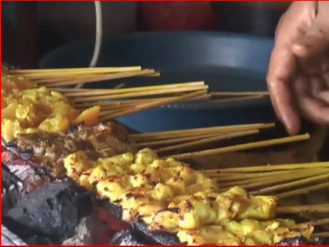 Mencicipi Sate Sapi Suruh Salatiga, Kelezatannya Jadi Incaran Para Pencinta Kuliner