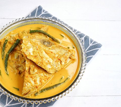 Make Your Own Delicious Red Snapper Head Curry ala Padang Restaurant with a Delicious Taste
