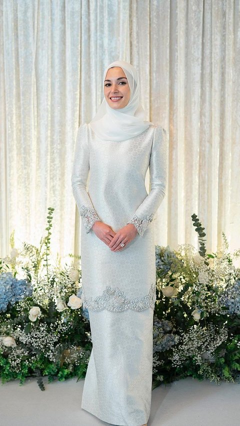 Portrait of Elegant and Flawless Bride-to-be of Prince Mateen at the Completion of the Qur'an event.