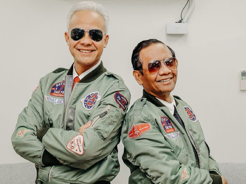Meaning of Many Patches Attached to Top Gun-style Bomber Jacket of Ganjar-Mahfud