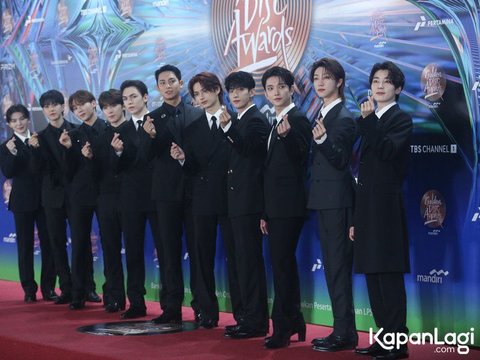 Potret Member SEVENTEEN yang Memenangkan Best Album Daesang di Golden Disc Awards 2024