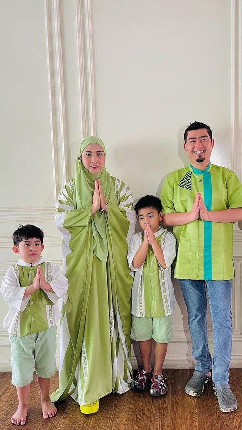 Mocked for Showing Off His New House, Ustaz Solmed Responds with a Powerful Reply