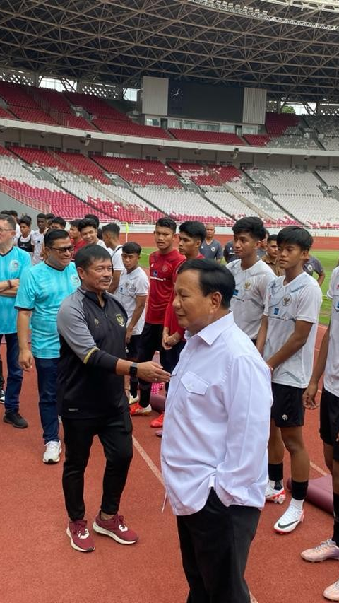 Bareng Erick Thohir, Prabowo Teken Kerjasama dengan Akademi Sepakbola Cetak Atlet Muda Lokal