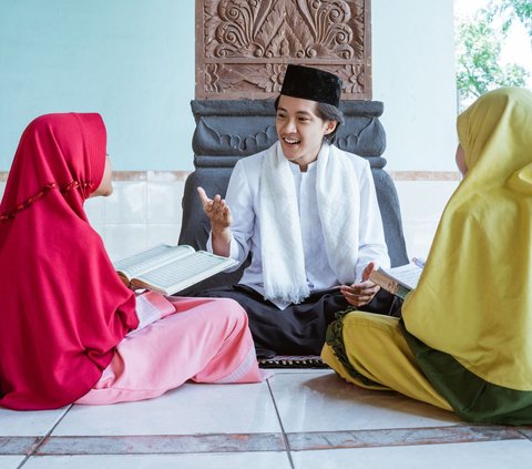 80 Kata-Kata Bijak Majelis Ta'lim tentang Pentingnya Ilmu, Jadi Pencerah Hati dan Jiwa