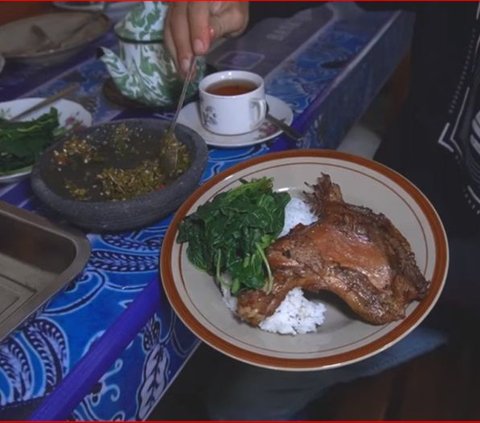 Mencicipi Ayam Mbah Tumbu, Kuliner Legendaris Gunungkidul Sudah Ada sejak 1963