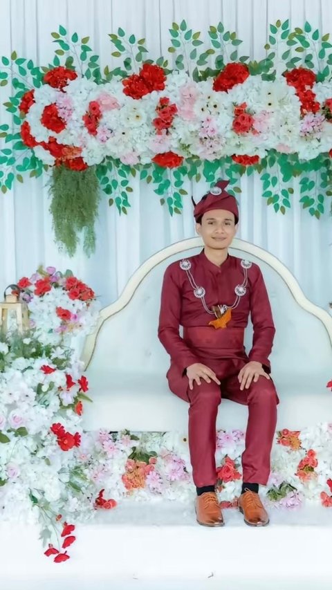 Viral Momen Haru Pengantin Pria Seorang Diri di Pelaminan, Curi Perhatian Warganet