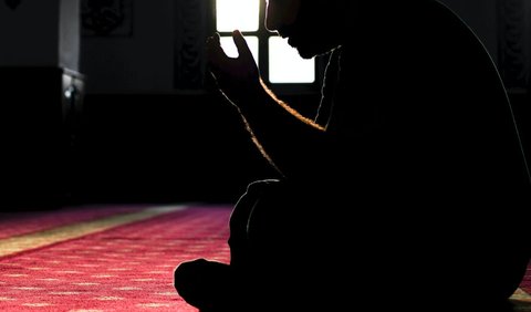 <b>Sholat Tahajud dan Tata Caranya</b><br>