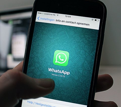 How to Recover Hacked WhatsApp Account: Delete & Reinstall the Application, Login with Registered Number