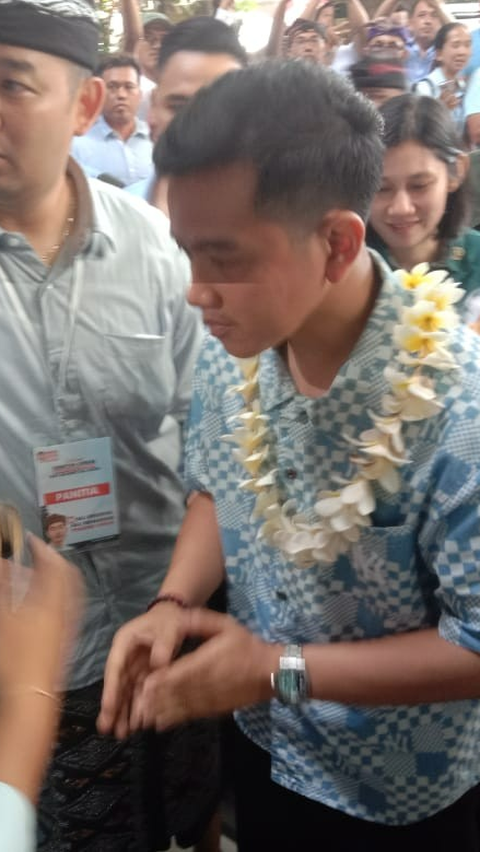 Gibran di Hadapan Relawan: Untuk Kemenangan di Bali Kita Harus Kerja Ekstra Keras