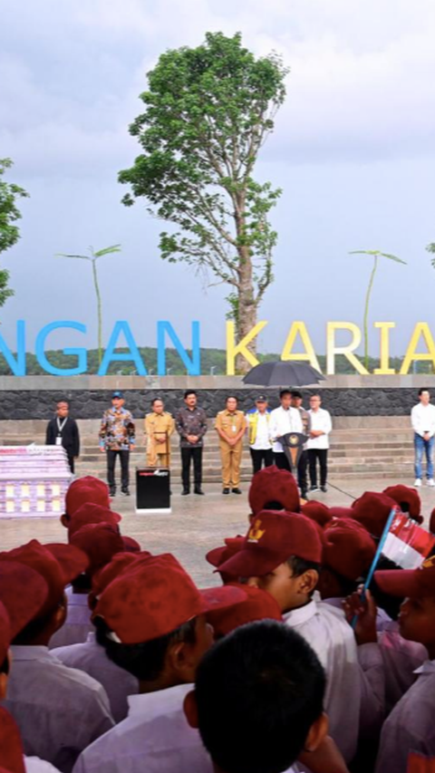 Jokowi Inaugurates Rp2.2 Trillion 'Giant' Dam in Banten