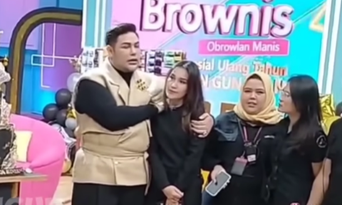 Ivan Gunawan Pamit dari 'Brownis' Setelah Ditegur KPI soal Gaya Busana Disebut Mirip Perempuan