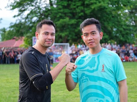 Potret Raffi dan Gibran saat di Maluku, Kompak Main Bola Bareng