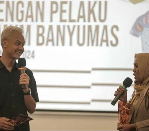 FOTO: Ganjar Pranowo Berdialog dengan Pelaku dan Pengusaha UMKM di Banyumas