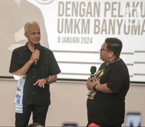 FOTO: Ganjar Pranowo Berdialog dengan Pelaku dan Pengusaha UMKM di Banyumas