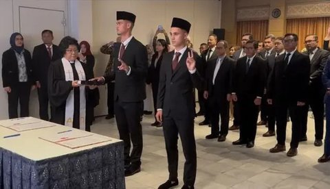 Timnas Indonesia - Eliano Reijnders dan Mees Hilgers (Bola.com/Adreanus Titus)