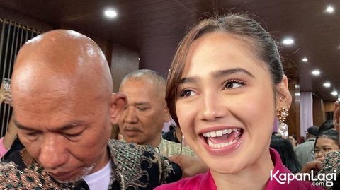 Saat Ditanya Tentang Rencana Pernikahannya Dengan El Rumi, Syifa Hadju Menyatakan Akan Menunggu Al Ghazali dan Alyssa Daguise