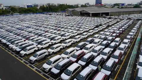 Segmen low cost green car (LCGC) kian bergairah di pasar nasional.