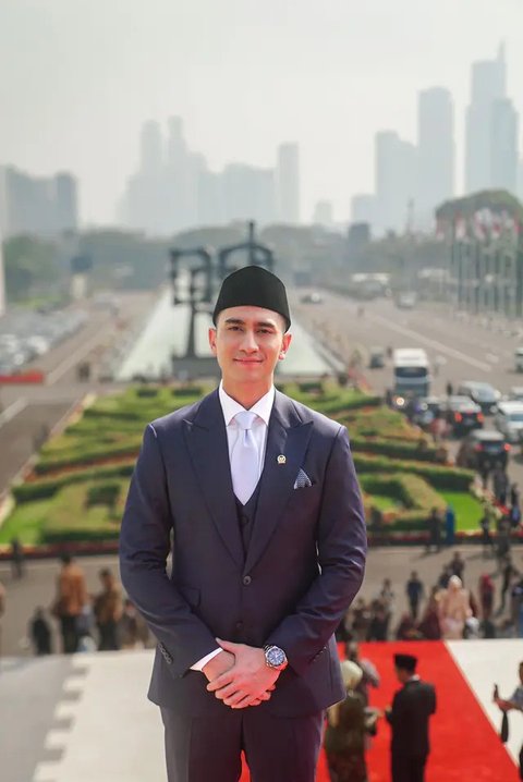 Verrell Bramasta saat pelantikan anggota DPR 2024-2029. (Istimewa)