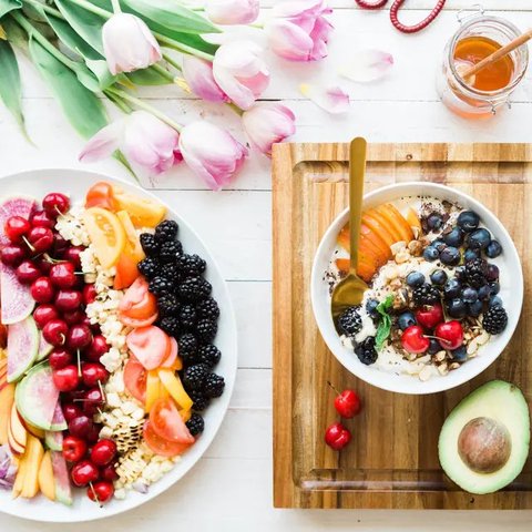 Food Vlogger Kena Blacklist Usai Ulasannya yang Dianggap Menghina Warung Rawon, Berujung Permintaan Maaf. foto: Instageam @mood.jakarta