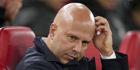 Arne Slot Ukir Rekor Baru Saat Liverpool Gilas Bologna