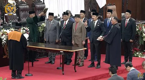 Muhammad Ramadan Maulana Bersama Abcandra Muhammad Akbar Supratman, Wakil Ketua MPR RI. (Kamis, 03/10/2024). (Istimewa).