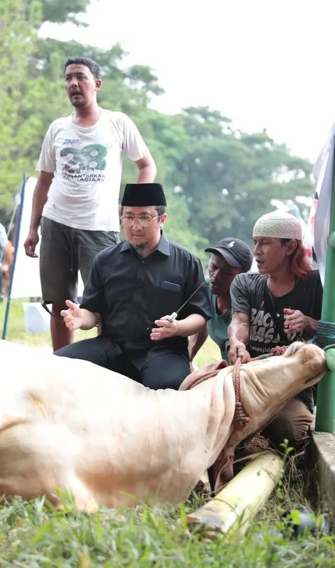 Ustaz Yusuf Mansur di kediamannya di Cipondoh, Kota Tangerang, Banten, baru-baru ini.