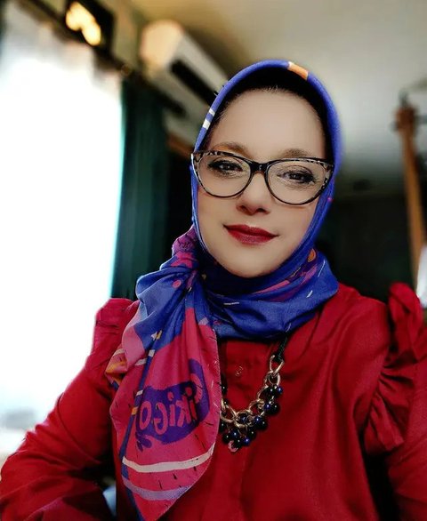 Ikang Fawzi di pemakaman Marissa Haque.