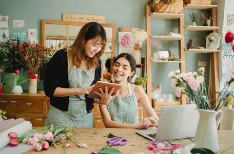 Menghasilkan uang dari media sosial (Foto: Pexels.com)